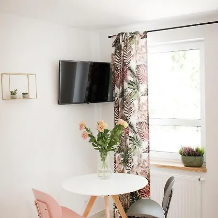 Apartman Moveen! Nowoczesne Studia Z Parkingiem! 10 Min Od Centrum