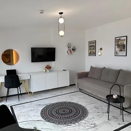 Apartman Moveen! Nowoczesne Studia Z Parkingiem! 10 Min Od Centrum *