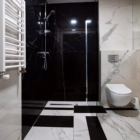 Apartman Moveen! Nowoczesne Studia Z Parkingiem! 10 Min Od Centrum