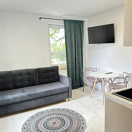 Apartman Moveen! Nowoczesne Studia Z Parkingiem! 10 Min Od Centrum