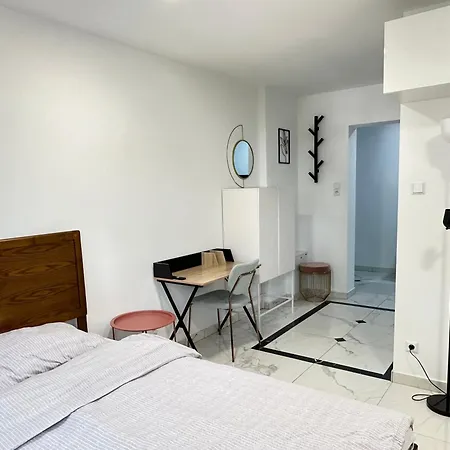 Apartman Moveen! Nowoczesne Studia Z Parkingiem! 10 Min Od Centrum