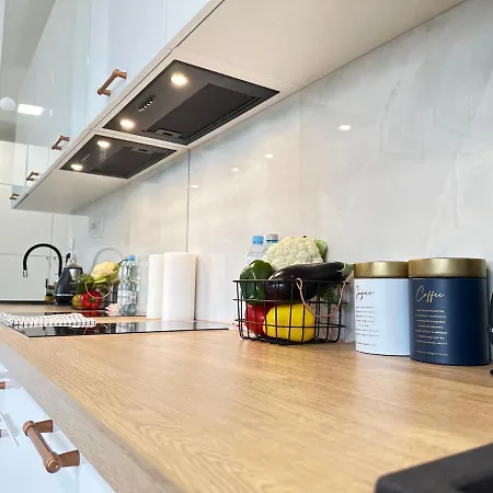 Moveen! Wynajem Apartamentow We Wroclawiu! 10 Minut Od Centrum Wroclaw