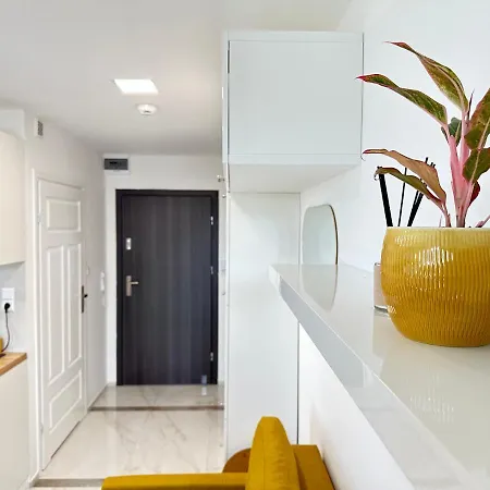Moveen! Nowoczesne Studia Z Parkingiem! 10 Min Od Centrum Apartment *