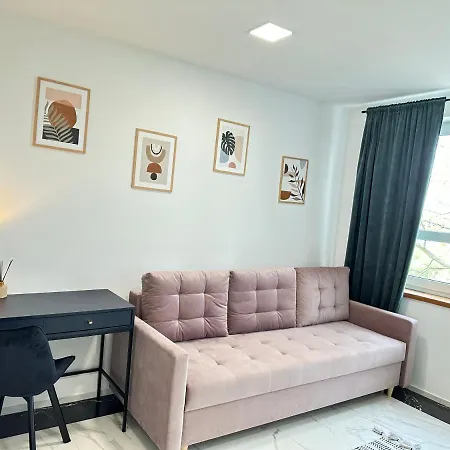 Moveen! Wynajem Apartamentow We Wroclawiu! 10 Minut Od Centrum *