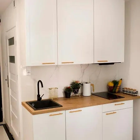 Apartment Moveen! Nowoczesne Studia Z Parkingiem! 10 Min Od Centrum *