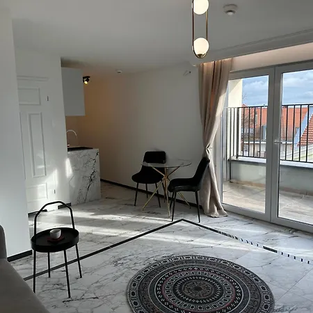 Moveen! Wynajem Apartamentow We Wroclawiu! 10 Minut Od Centrum Apartament Wrocław