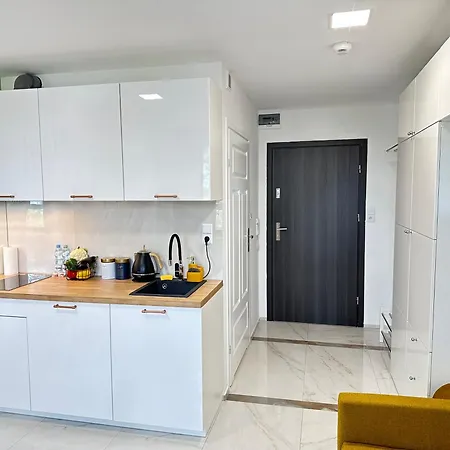 Moveen! Nowoczesne Studia Z Parkingiem! 10 Min Od Centrum Apartment