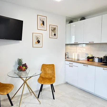 Moveen! Nowoczesne Studia Z Parkingiem! 10 Min Od Centrum Apartment *