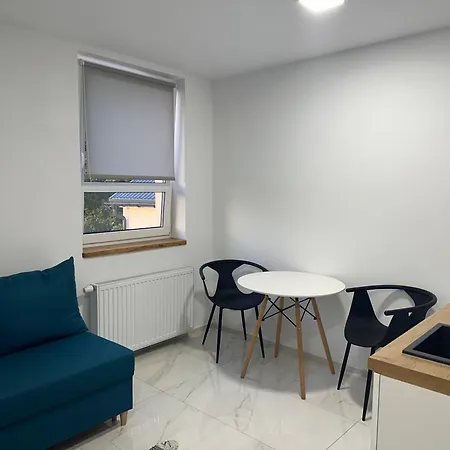 Moveen! Wynajem Apartamentow We Wroclawiu! 10 Minut Od Centrum * Wrocław