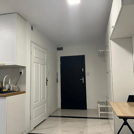 Apartament Moveen! Wynajem Apartamentow We Wroclawiu! 10 Minut Od Centrum
