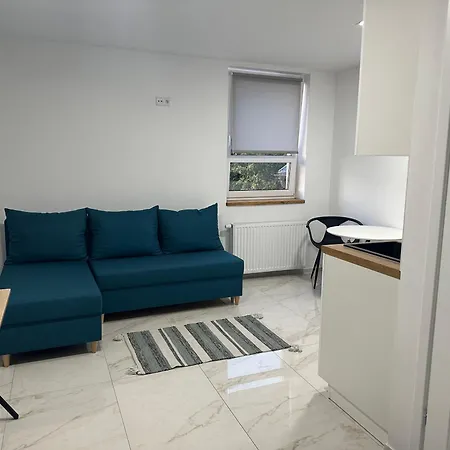 Moveen! Wynajem Apartamentow We Wroclawiu! 10 Minut Od Centrum Wrocław