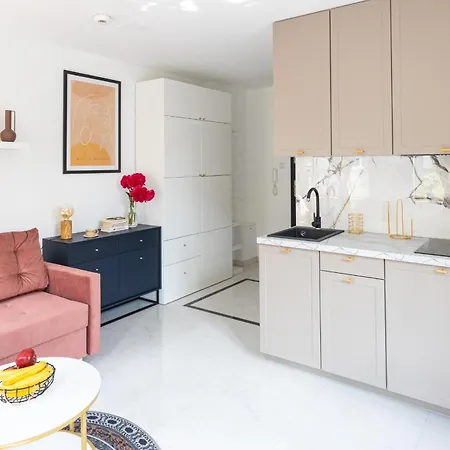 Moveen! Nowoczesne Studia Z Parkingiem! 10 Min Od Centrum * Breslau