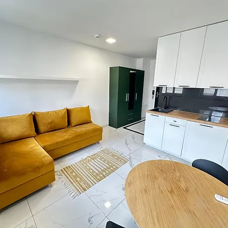 Moveen! Wynajem Apartamentow We Wroclawiu! 10 Minut Od Centrum Apartament