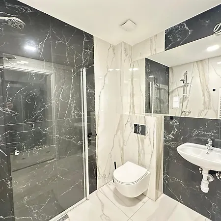 Moveen! Wynajem Apartamentow We Wroclawiu! 10 Minut Od Centrum *