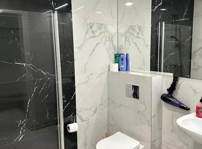 Moveen! Nowoczesne Studia Z Parkingiem! 10 Min Od Centrum * Wrocław