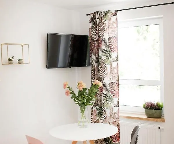 Apartment Moveen! Nowoczesne Studia Z Parkingiem! 10 Min Od Centrum