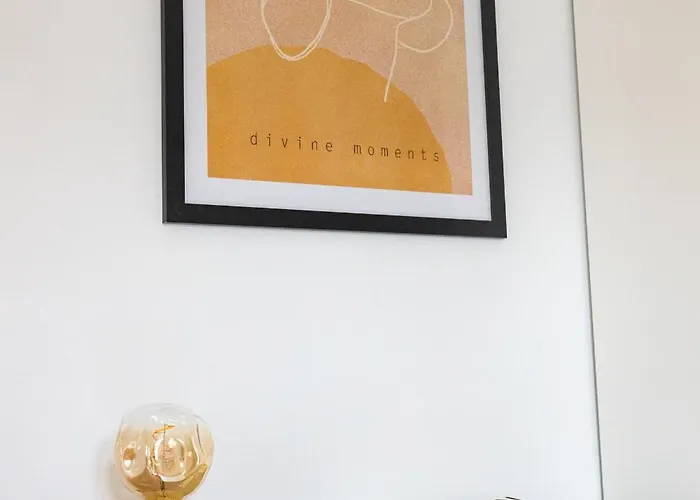 Moveen! Nowoczesne Studia Z Parkingiem! 10 Min Od Centrum Apartman Wrocław