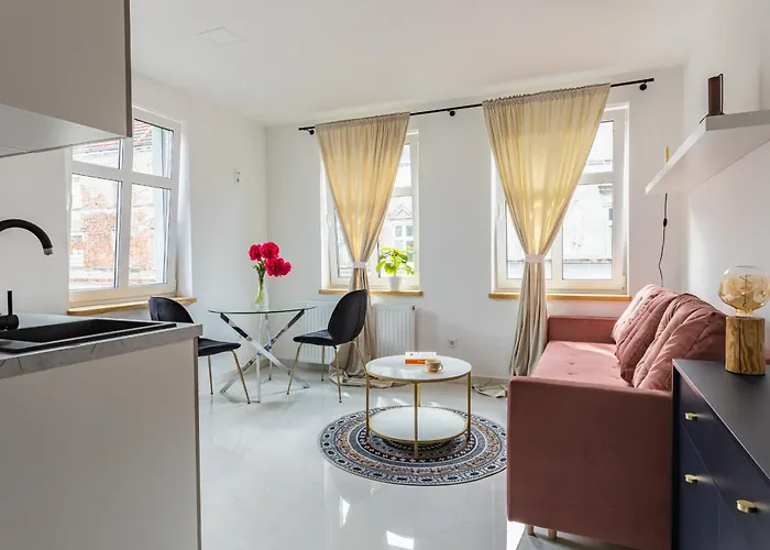 Moveen! Nowoczesne Studia Z Parkingiem! 10 Min Od Centrum Apartman Wrocław