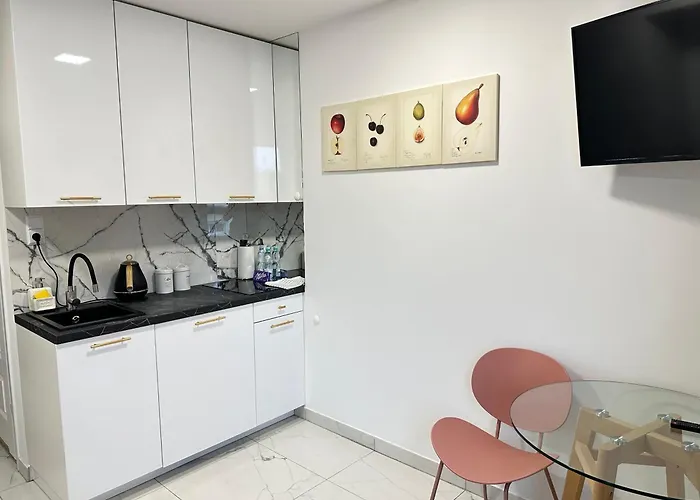 Apartman Moveen! Nowoczesne Studia Z Parkingiem! 10 Min Od Centrum